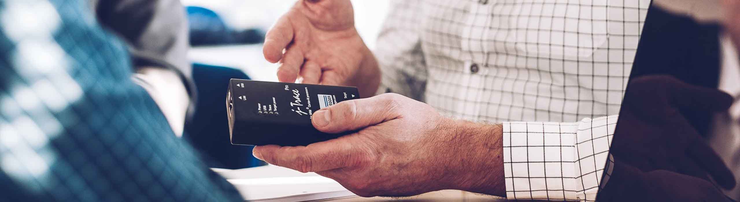 Demonstrating J-Trace PRO trace probe for ARM Cortex-M